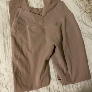 Hazelwood Alphalete Surface Leggings